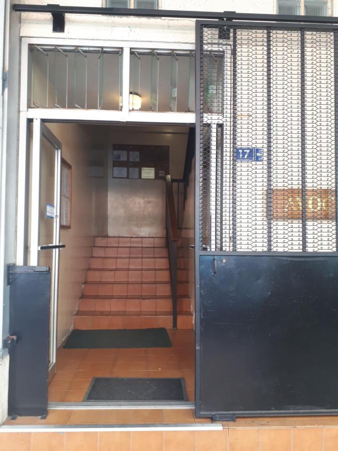 דירות פאפיט Little Ferry - 3Rd Floor No Elevator מראה חיצוני תמונה